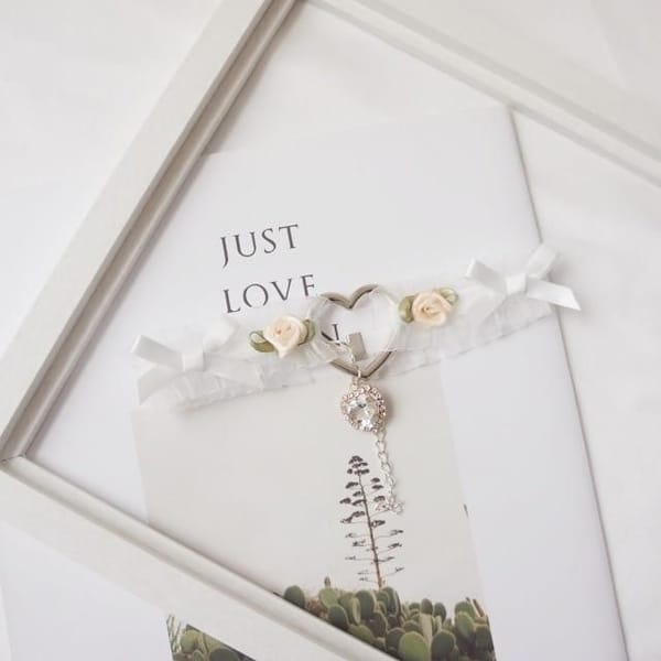 Lace Choker - White